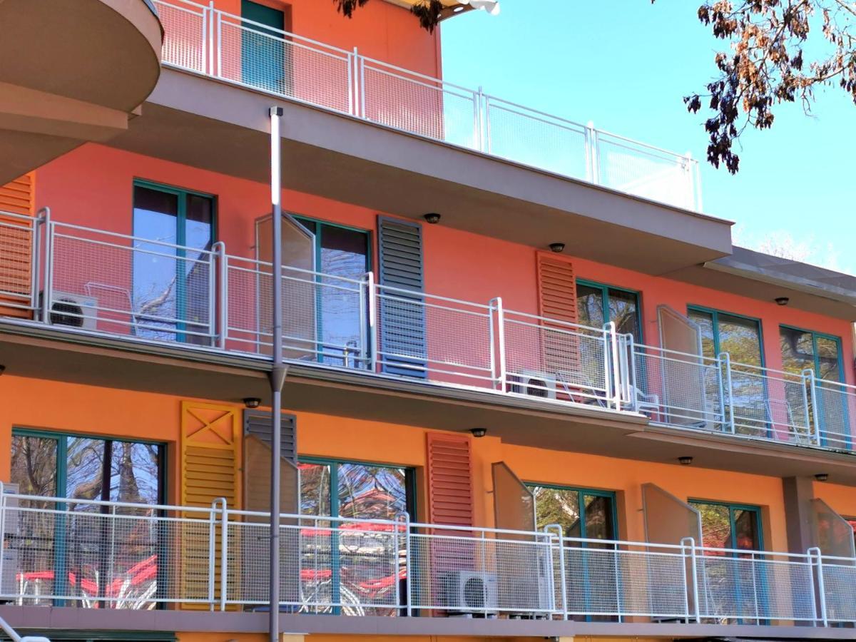 Hotel Largo Beach Sunny Beach Exterior photo